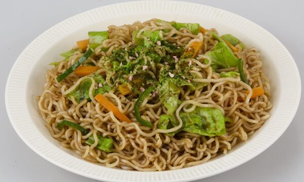 ベジタリアンのソース焼そば - 画像 (2)