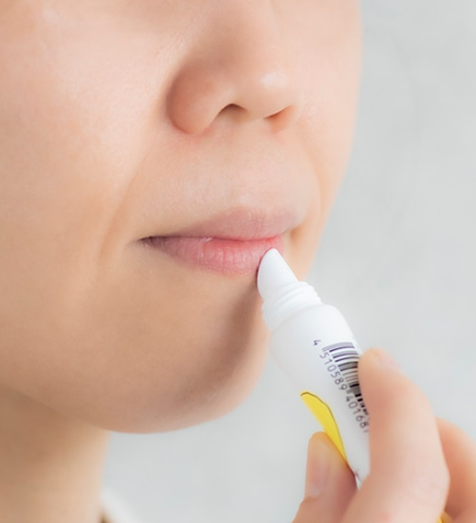 yaetoco レモンの香りのピンクのリップバーム 10g - 画像 (5)